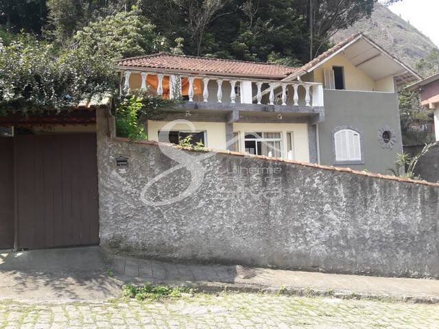 #003 - Casa para Venda em Petrópolis - RJ - 3