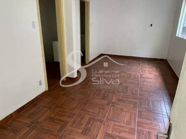 #18 - Apartamento para Venda em Petrópolis - RJ - 1